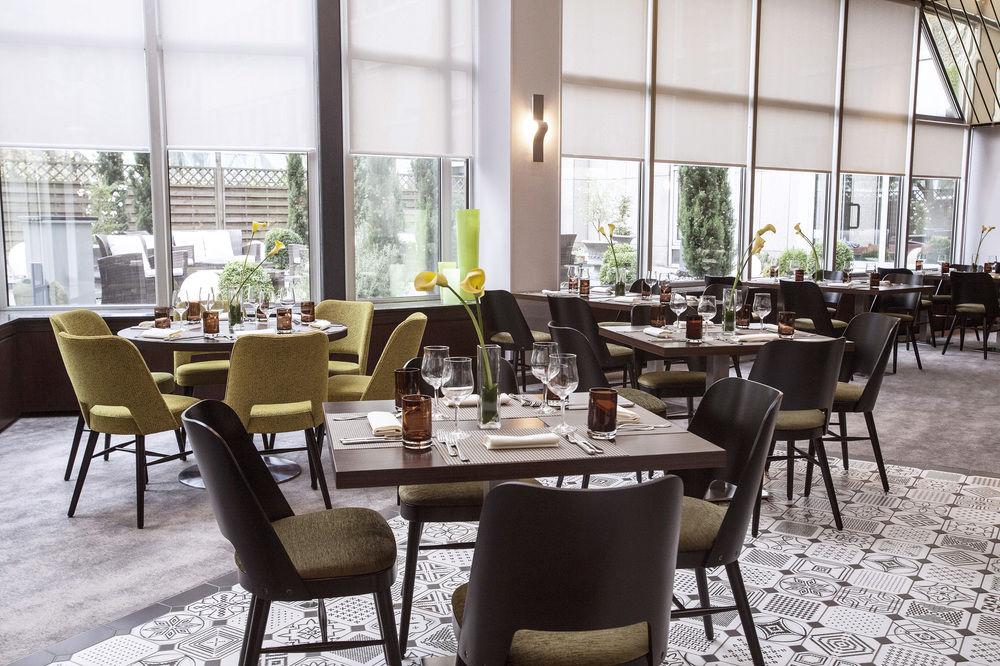 Renaissance Duesseldorf Hotel Экстерьер фото