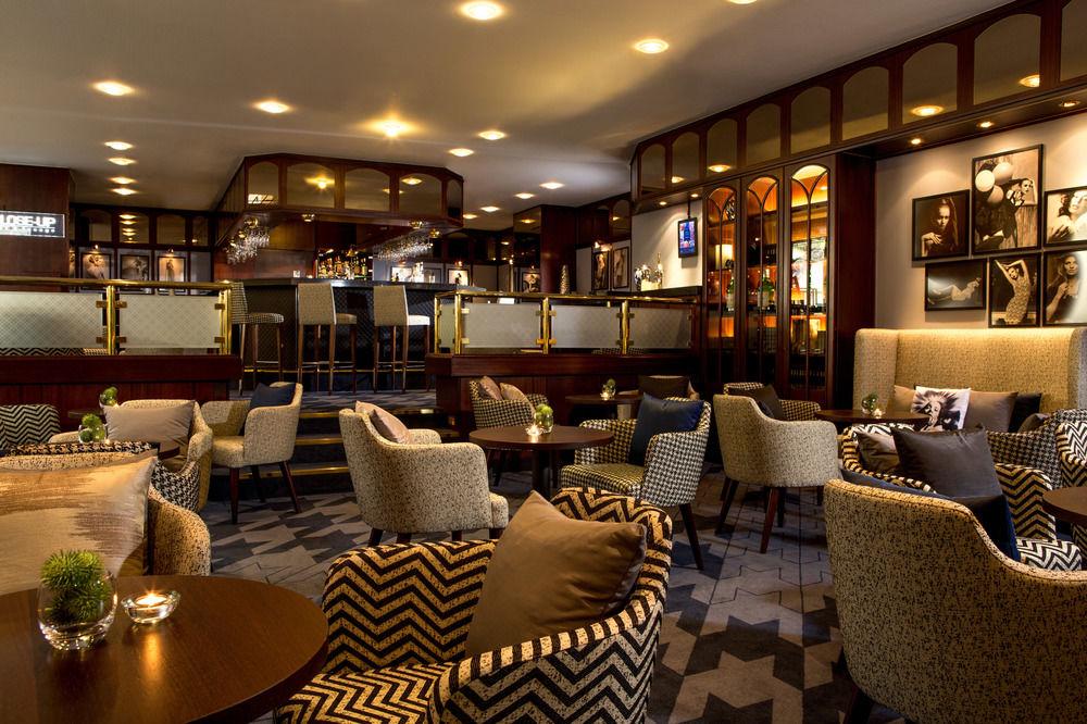 Renaissance Duesseldorf Hotel Экстерьер фото