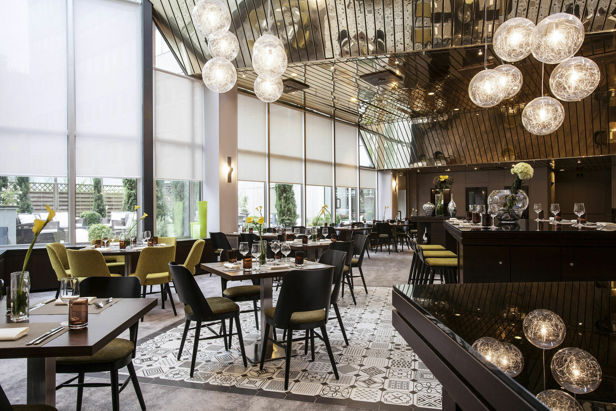 Renaissance Duesseldorf Hotel Экстерьер фото